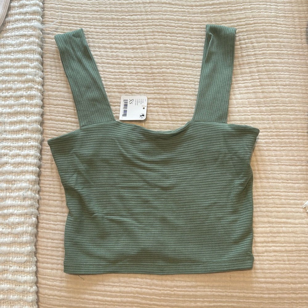 Ribbed free people crop tank